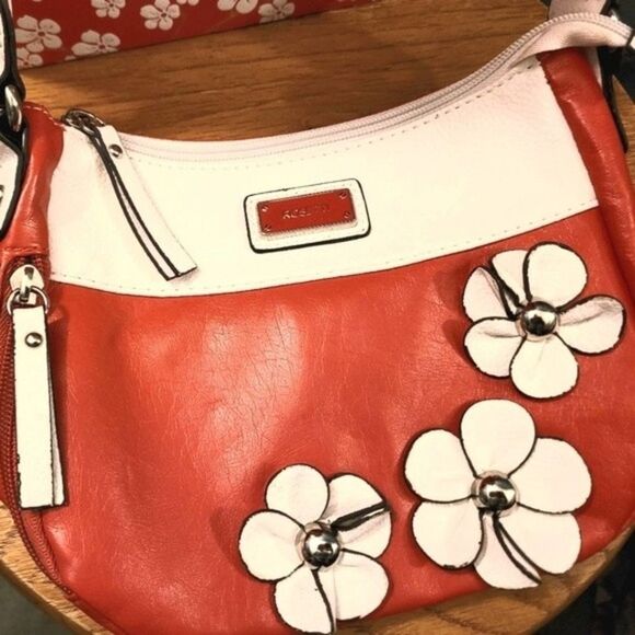 🔥 Pink & White flower Rosetti purse with matching box 🌺 NWOT - Picture 6 of 11